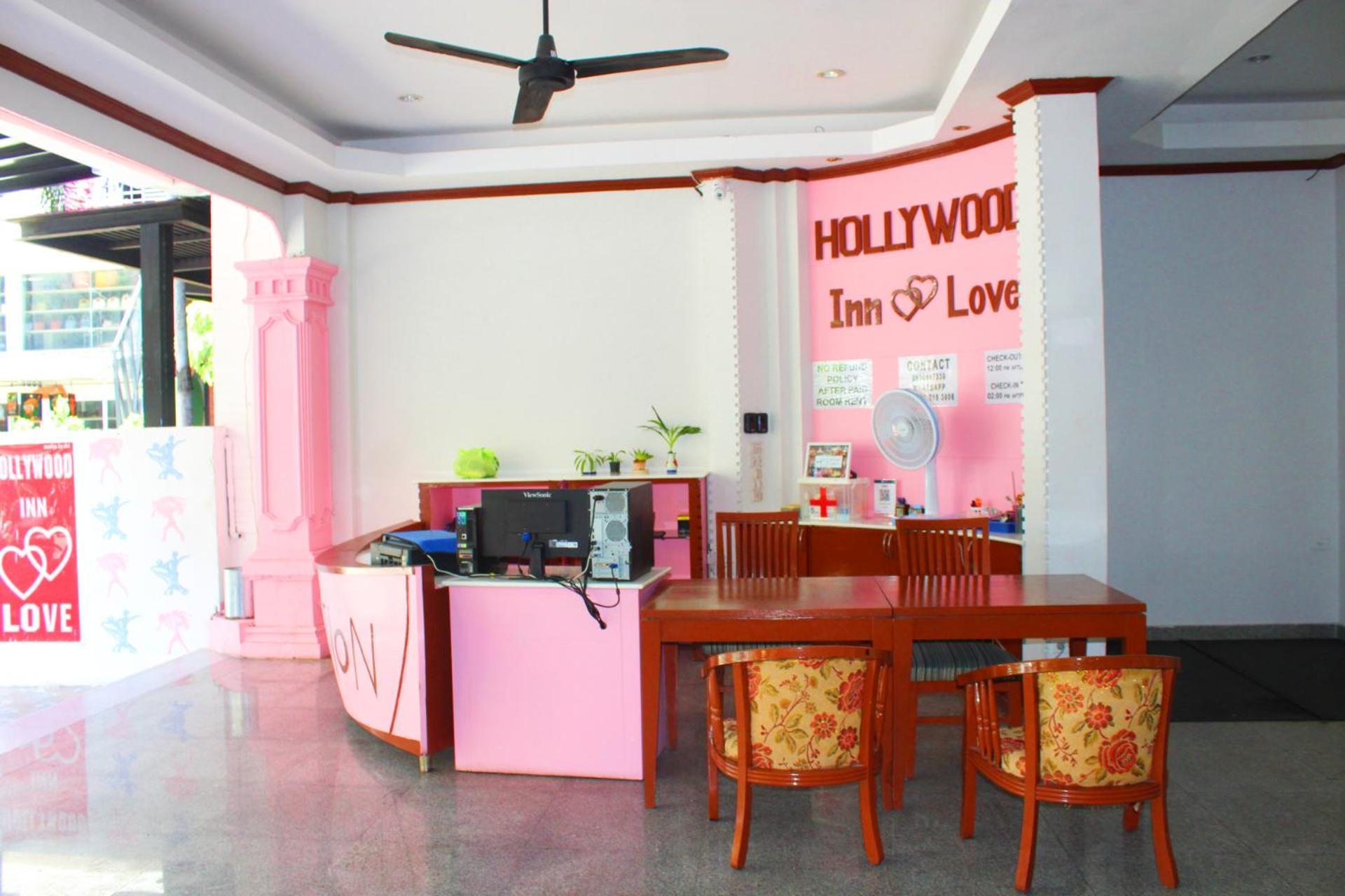 Hollywood Inn Hotel Patong Exterior photo